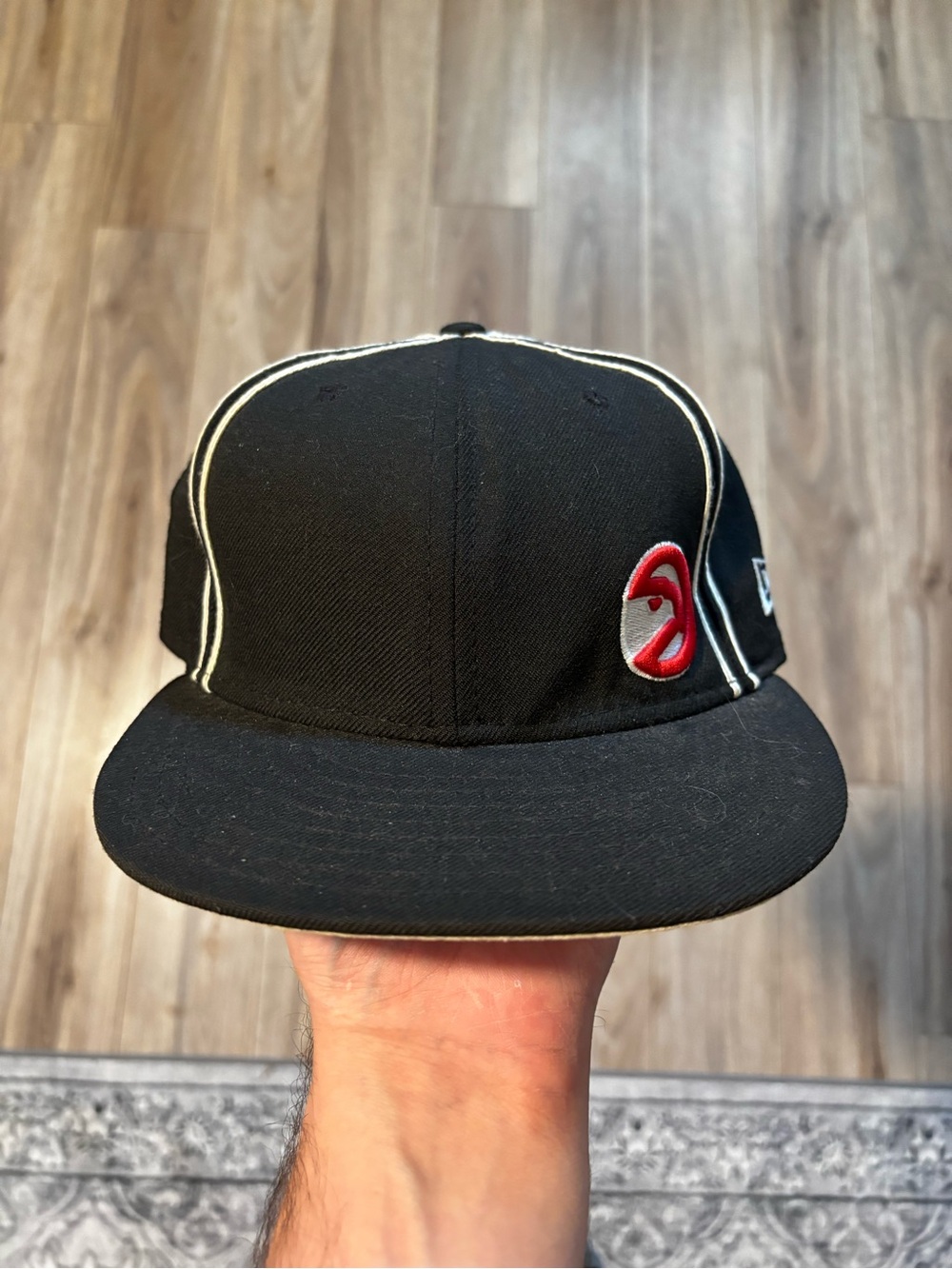 7 1/8 Atlanta Hawks New Era Black 59FIFTY Fitted Cap NBA Hardwood Classics